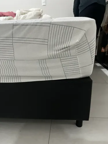 Escrivaninha - Cama e box 