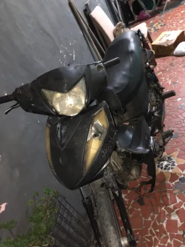 Vendo moto 