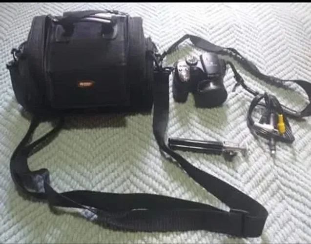 Câmera fotográfica semiprofissional Fuji