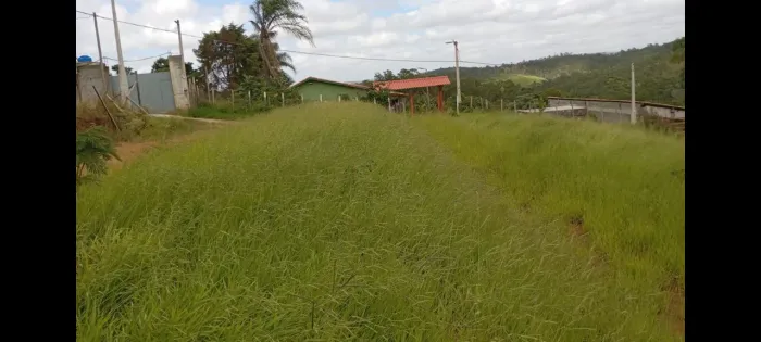 Maravilhoso terreno a venda, no alto de Franco da Rocha, acesso todo pavimentado.