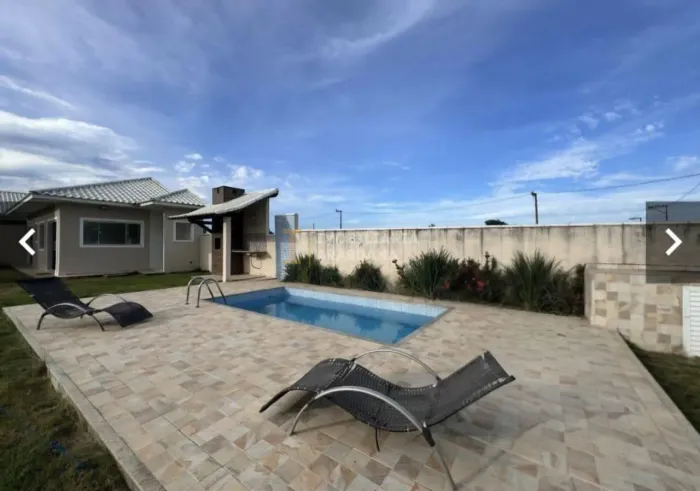 Casa à venda no Condomínio Collynas Park em Araruama-RJ