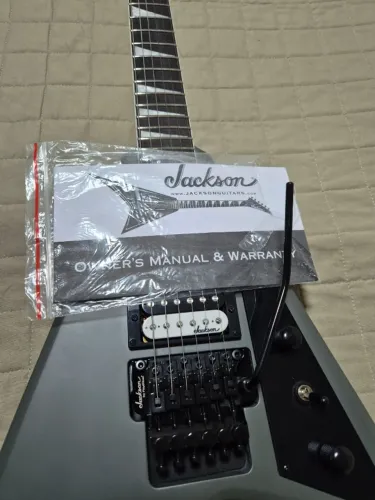 Jackson JS32 RR24 floyd Rose