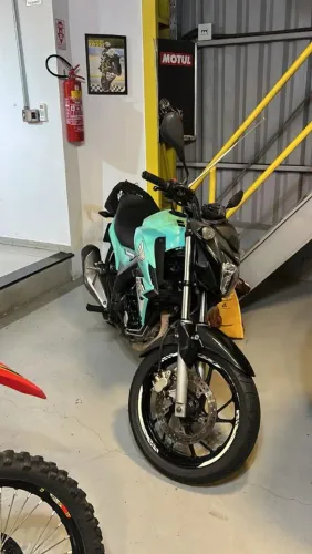 Honda Twister 250 F