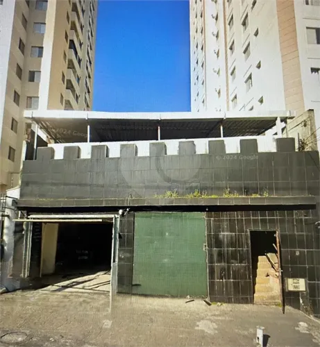 Terreno à venda em Vila esperança - SP