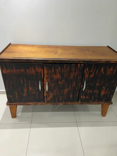 Armário Buffet de madeira