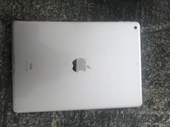 Vende-se iPad 250 GB