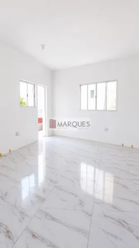 Sala Comercial para Alugar no Gopouva, 25m2 e banheiro