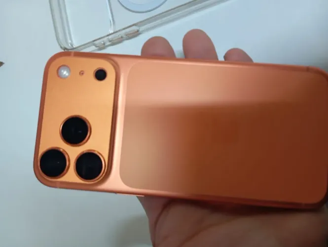 iPhone 17 pro max 