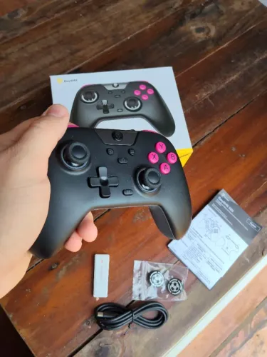 Controle Gamer EasySMX X05 Wireless - Impecável