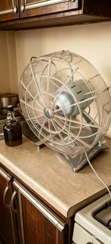 Ventilador GE Super Luxo funcionamento perfeitamente anos 50 luxo