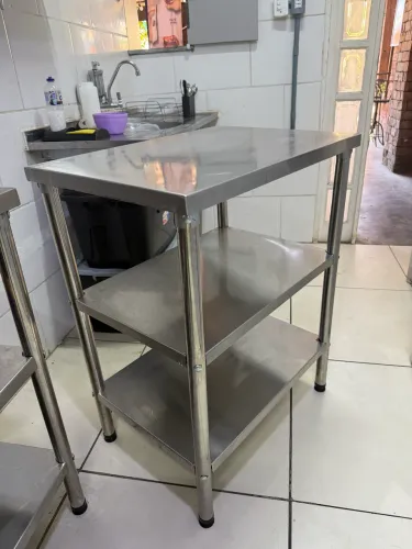 Bancada/mesa inox Cozinha