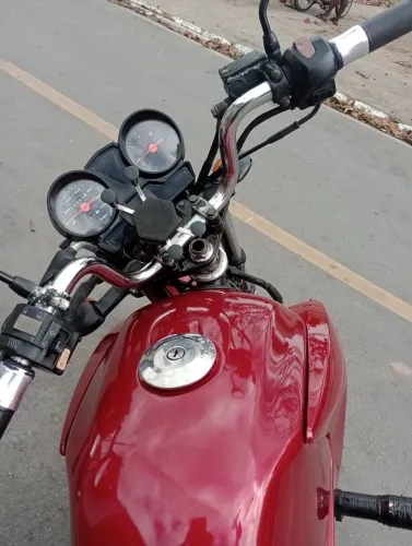 Moto super confortável só estou me desfazendo porque estou comprando uma nova