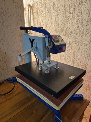 Prensa Térmica Manual Plana 40x50cm, Yguaçu Maquinas, 127V