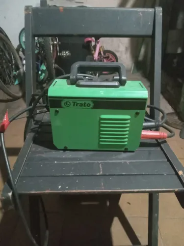 Máquina de soldar nova
