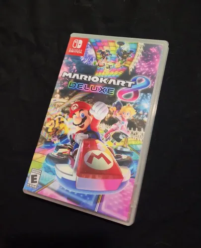 Mario Kart 8 Deluxe - Nintendo Switch