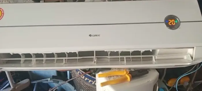 Ar condicionado Gree 12 Btu excelente estado de conservação.