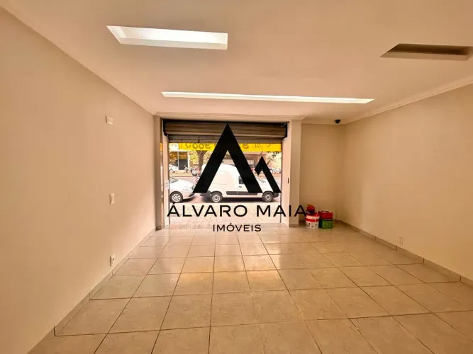 Loja para locação no Funcionários em frente ao Estado de Minas.