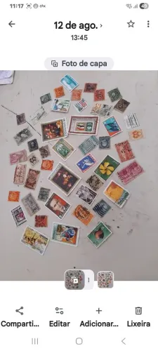 Selos antigos e moedas