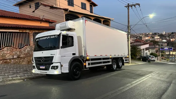 Atego 2430