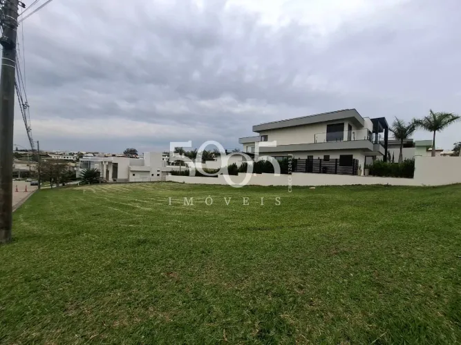Terreno à venda no Condomínio Fazenda Kurumin, com 1200m²