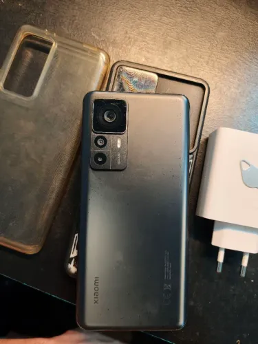 Xiaomi 12 t pro