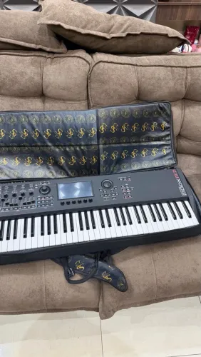 Teclado sintetizador Yamaha modx m7