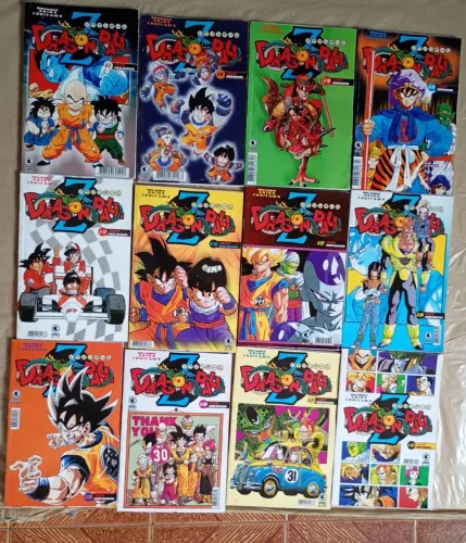 Lote de gibis estilo mangás Dragon Ball Z