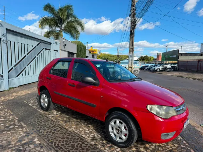 Fiat Palio 1.0 Economy Fire Flex 8V 4P 2013