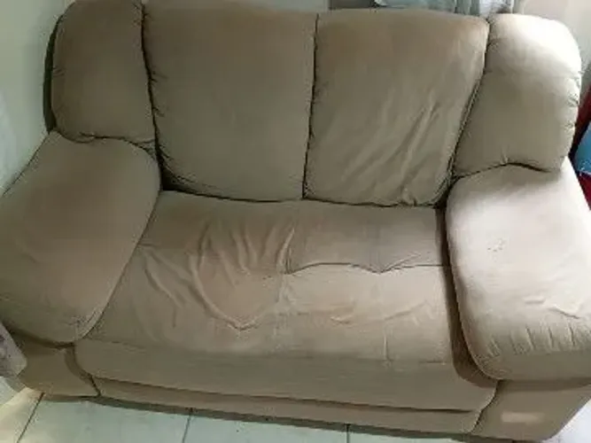 Vendo sofá dois lugares ótimo estado