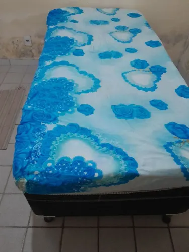 Cama box + colchão zerados