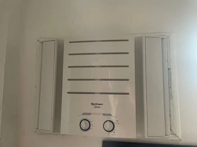 Ar condicionado Springer Midea 7500 BTUs