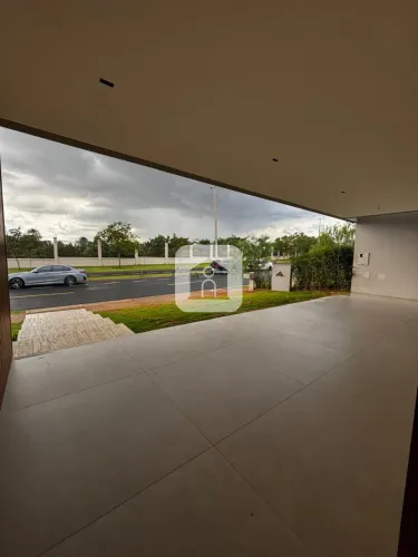 Casa para venda no condomínio Cyrela Residencial dos Buritis