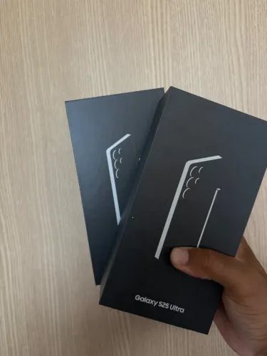 Samsung Galaxy S25 ultra 512gb, lacrado, nota fiscal e garantia de 1 ano