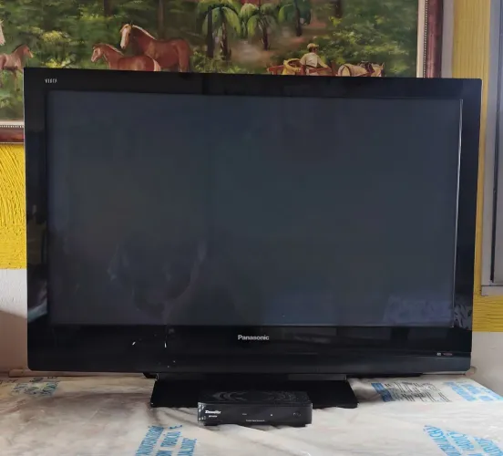 Desapego tv plasma Panasonic 42 "
