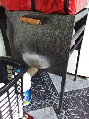 CHURRASQUEIRA PRA HOJE 70$ FALTA SO A GRELHA , TA NOVA