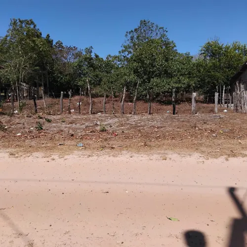 Vende-se Terreno