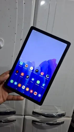 Tablet Samsung Tab A7 64Gbs 10 pole Chip 4G (trincado e bateria durando pouco)