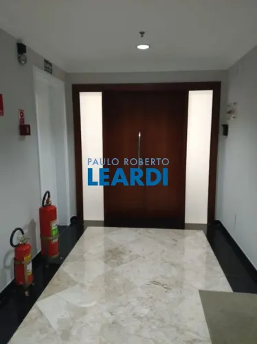 CONJ. COMERCIAL - MORUMBI - SP