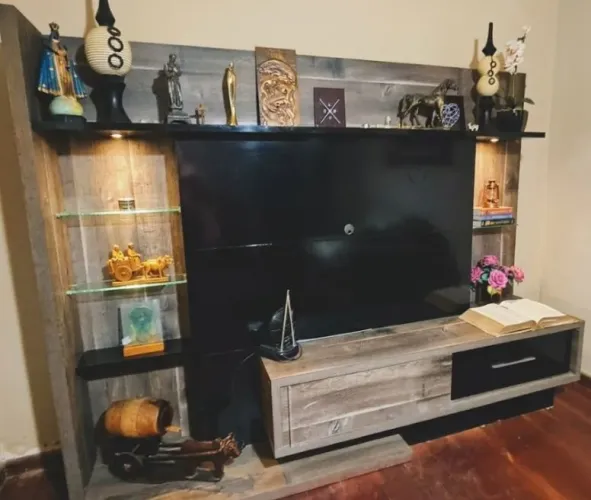 Lindo Rack com Luz Embutida e Painel de TV até 75 polegadas