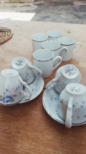 Chicaras em porcelana 