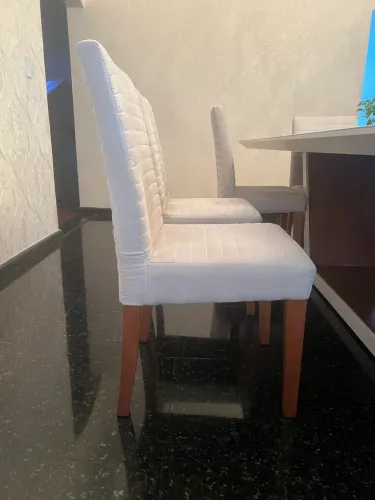 Cadeira de sala de jantar