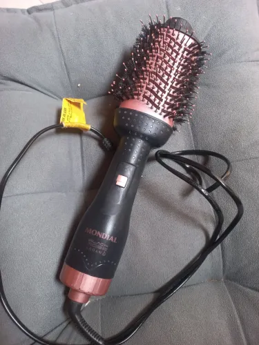 Escova secadora MONDIAL BLACK