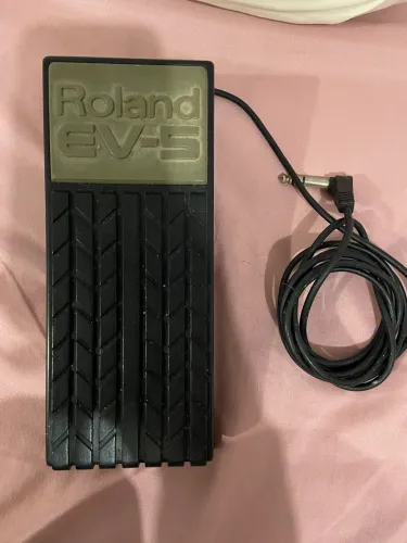 Pedal Expressão Roland Ev-5