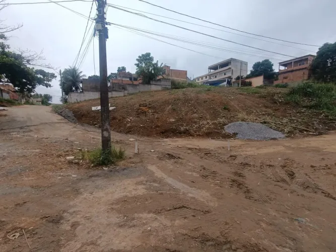 Terreno perto hospital geral de Cariacica 750 metros