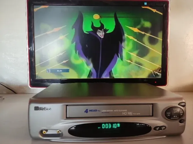 Vídeo Cassete Philco Pvc-4h16 Hifi 4 Cabeças - Funcionando  (Usado)
