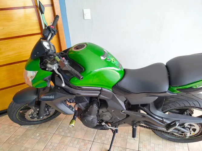 Vendo Kawasaki ER-6N 2014