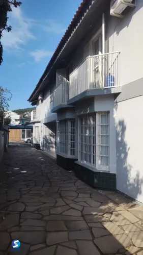 Casa Condominio em Porto Alegre, no bairro Tristeza, com 3 quartos