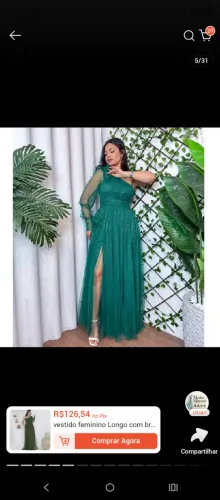 Vestido de festa verde com tule