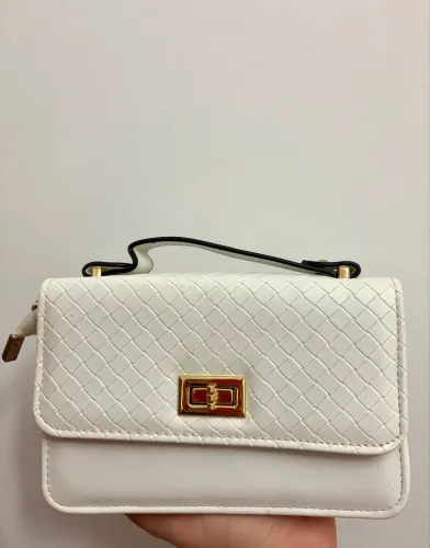 Bolsa de Festa de Mão/Clutch Branca Nova