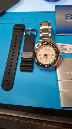 Seiko Prospex King Samurai SRPE37 Branco - Safira + Cerâmica + Bracelete Extra